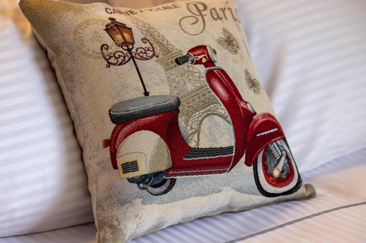 Blanket Cozy Apartment Ioannina
